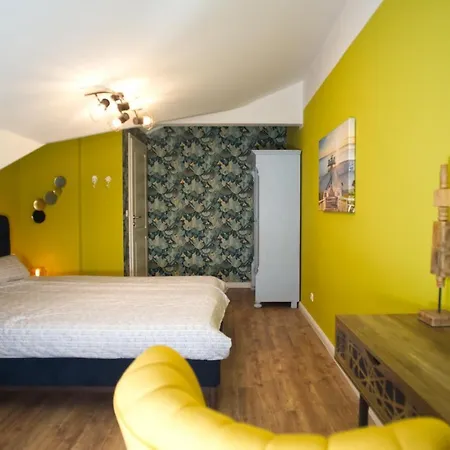 Ferienwohnung Mit Seeblick Im Haus Wizlaw アパート *