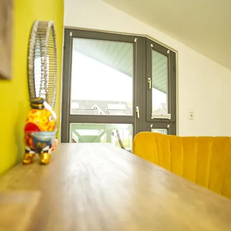 Ferienwohnung Mit Seeblick Im Haus Wizlaw ゼリン